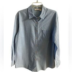 J. Jill Light Blue Denim Button-Down Shirt with Crochet-Trim Pocket Medium